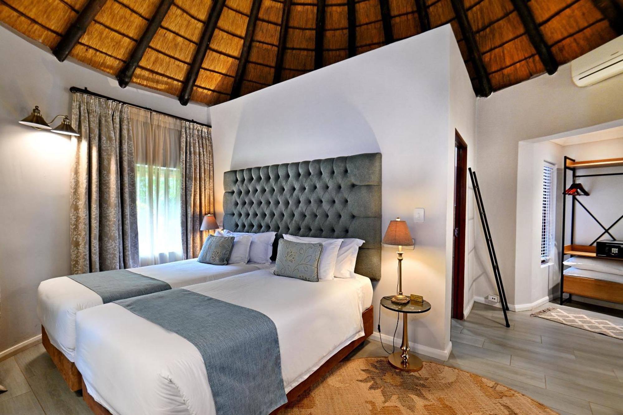Black Eagle Hotel & Spa Roodepoort Zimmer foto